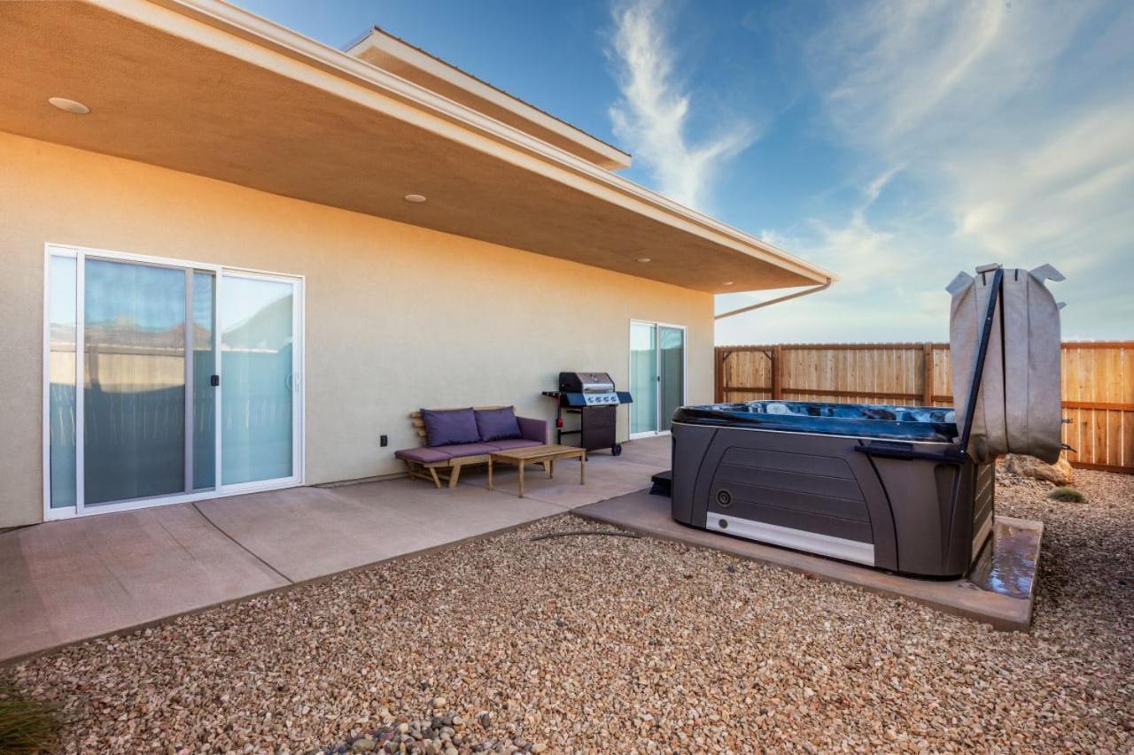 Holiday home Wilderness Oasis Getaway L Clover By *